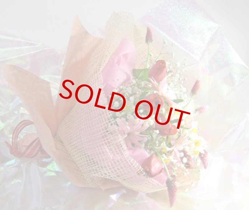 画像4: ストロベリーキャンドルと水仙の花束 (4)