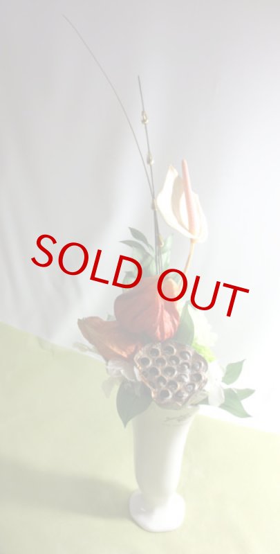 画像5: プリザーブドフラワーとホオズキ、蓮台のアレンジ (5)