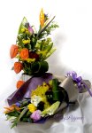 画像4: 蓮花と鬼灯の花束 (4)