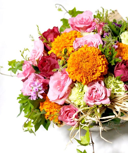 マリーゴールドのナチュラルアレンジメント|フラワーギフト