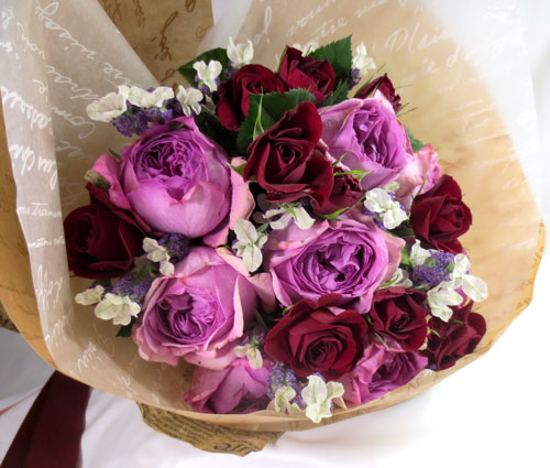 母の日やお誕生日のプレゼントにおすすめの香りの花束です