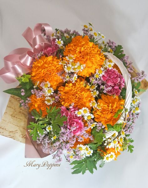 マリーゴールドのナチュラルアレンジメント フラワーギフトmarypoppins
